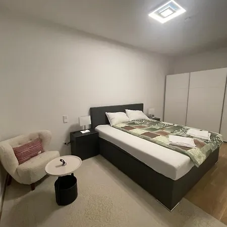 3-zimmer Im Zentrum Dues *