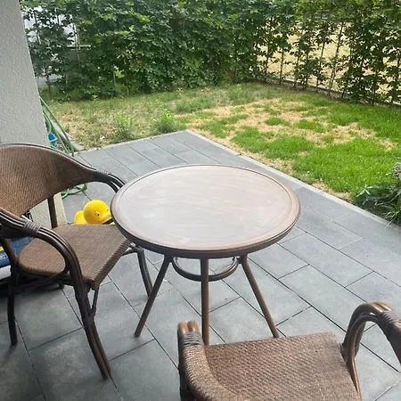3-zimmer Im Zentrum Dues * Düsseldorf